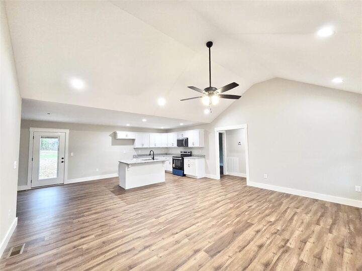 Property Photo: 2462 Mt Sharon Road KY 42280