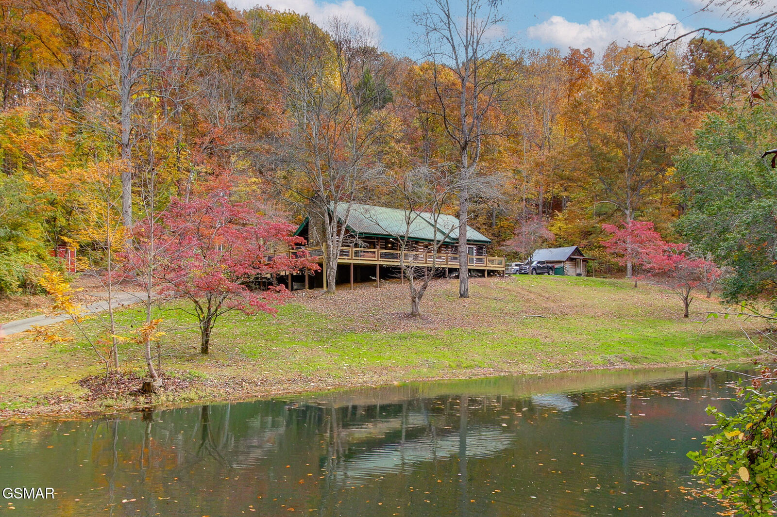 Property Photo: 1049 Alpine Road TN 37865