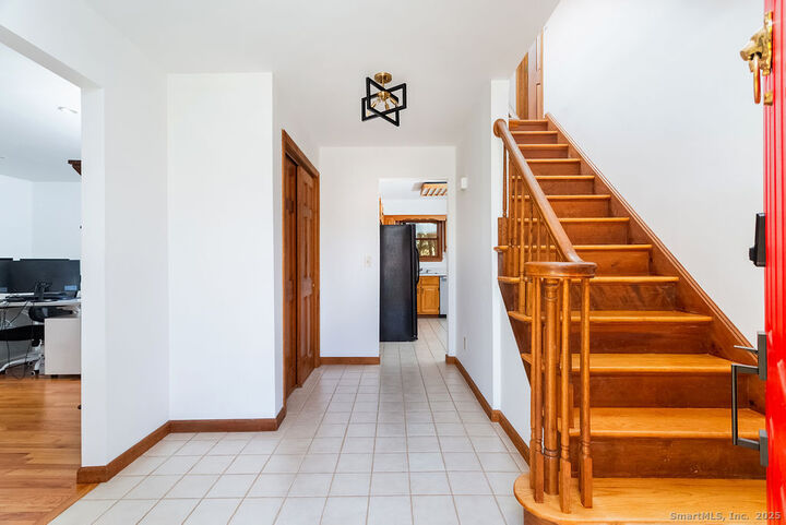 Property Photo:  8 Phoebee Lane  CT 06804 