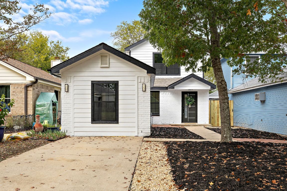 Property Photo:  845 Topaz Lane  TX 78641 