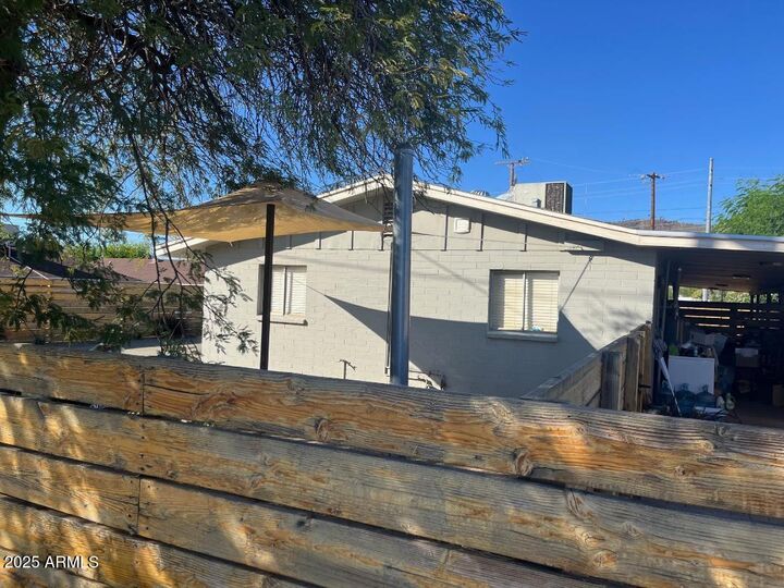 Property Photo:  1322 W North Lane  AZ 85021 