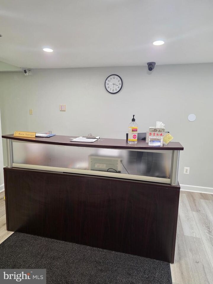 Property Photo:  1010 Race Street 00 8H  PA 19107 