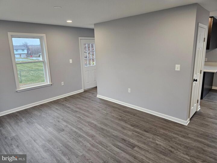 Property Photo:  1920 Maylinn Drive  PA 17202 