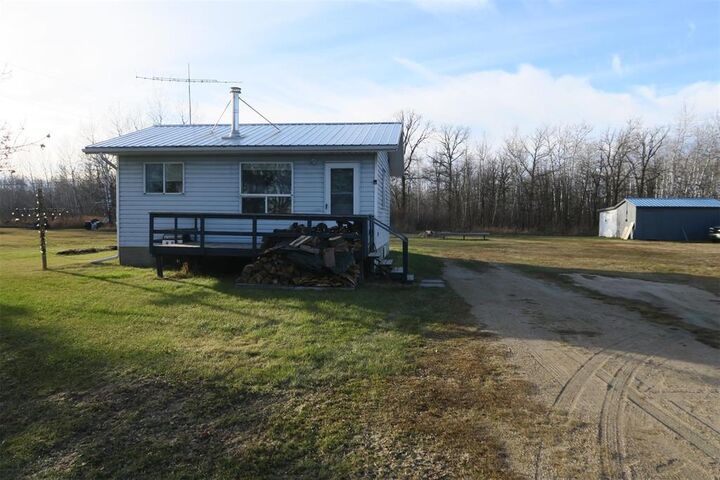 7120 38 Road East  Vita MB R0A 2K0 photo