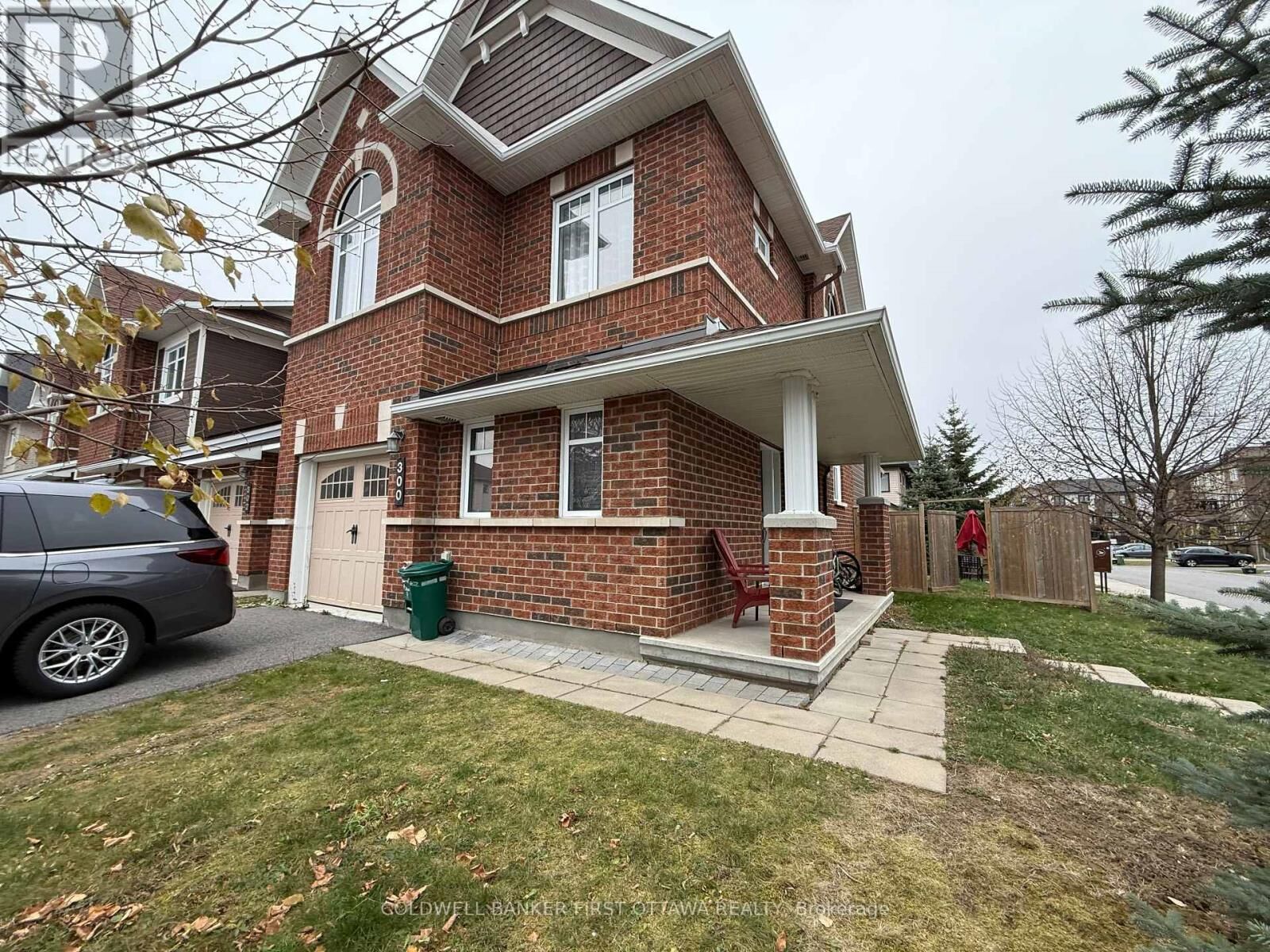 Property Photo:  300 Tourmaline Crescent  ON K2J 5X3 