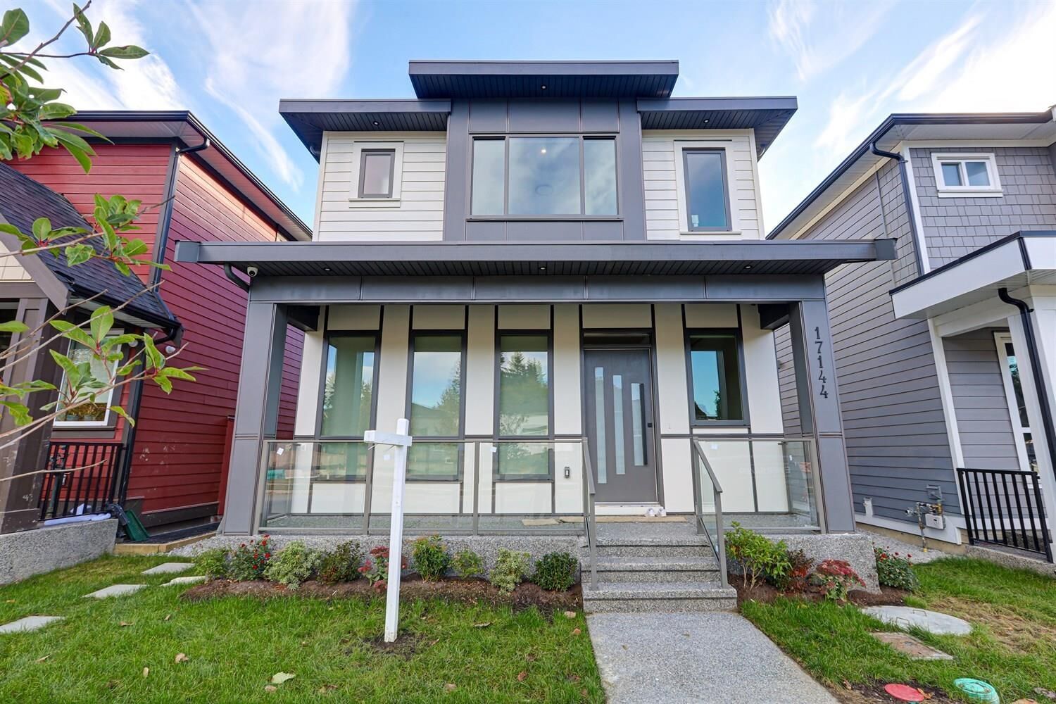 Property Photo:  17144 1 Avenue  BC V3Z 9R2 