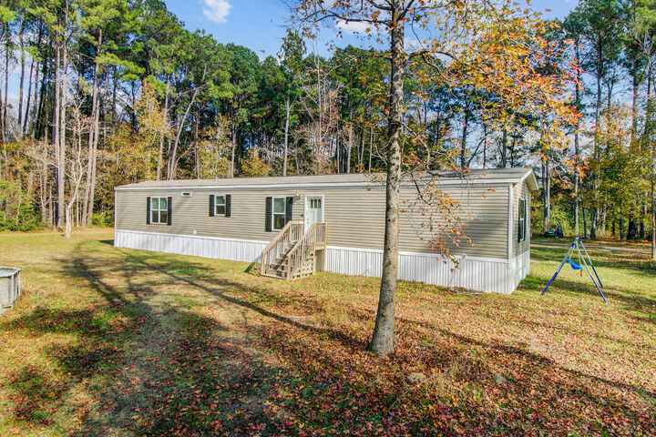 Property Photo:  70 Orchid Court  SC 29474 