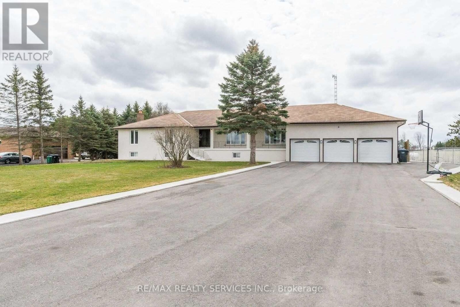 Property Photo:  14394 Bramalea Road  ON L7C 2P6 