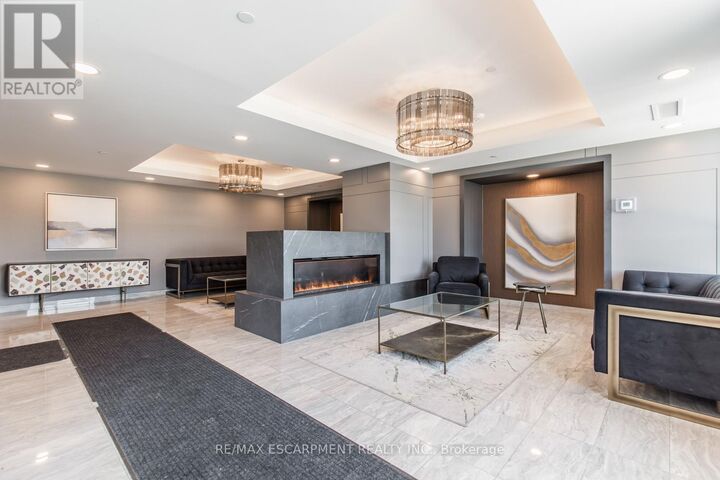 Property Photo: 5055 Greenlane Road 237 ON L0R 1B3