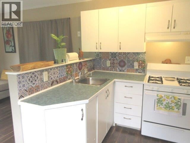 Property Photo:  415 Commonwealth Road 68  BC V4V 1P4 