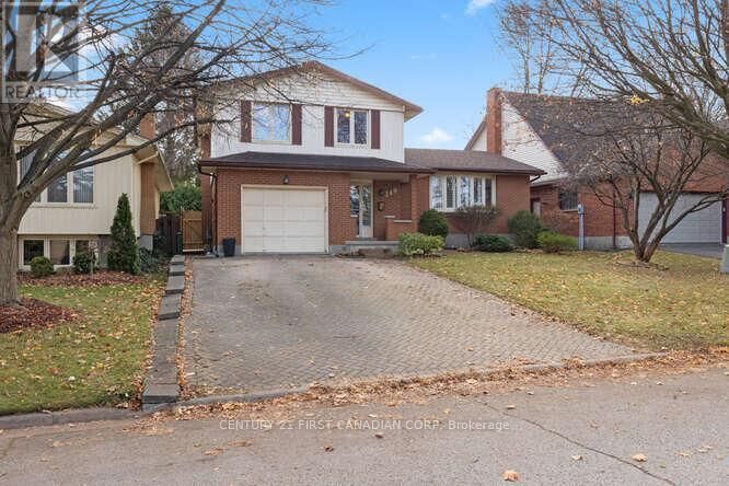 Photo de la propriété:  349 Highview Crescent  ON N6J 4E2 