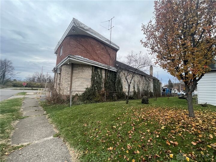 Property Photo:  207 Burleigh Avenue  OH 45417 