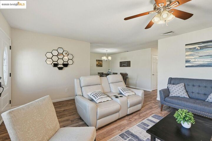 Property Photo:  16235 Suzie Q Lane  CA 95330 