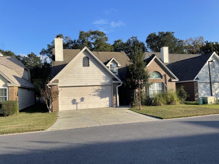 Property Photo:  830 Fairway Lakes Drive  FL 32578 