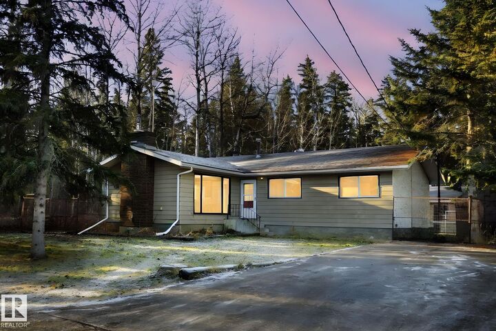 4902 63 Street  Rural Lac Ste. Anne County AB T0E 0A0 photo