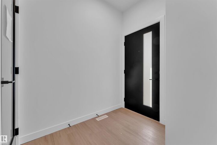 Property Photo:  30 Tilia Place  AB T7X 0Z3 