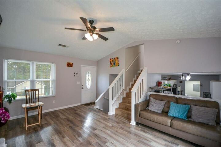 Property Photo:  1126 Mainstreet Valley Drive  GA 30088 