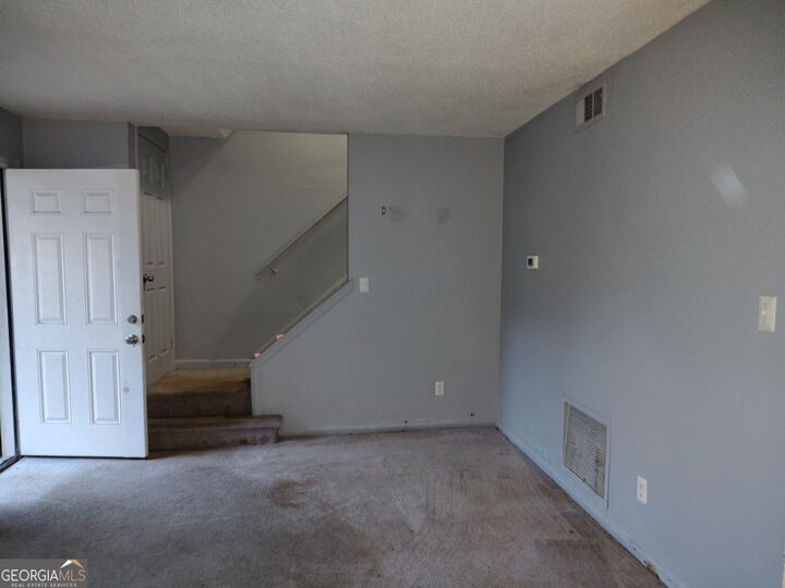 Property Photo: 187 Peyton Place SW GA 30311