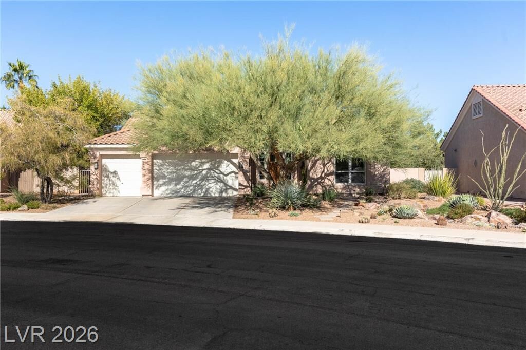 Property Photo:  264 Chestnut Ridge Circle  NV 89012 