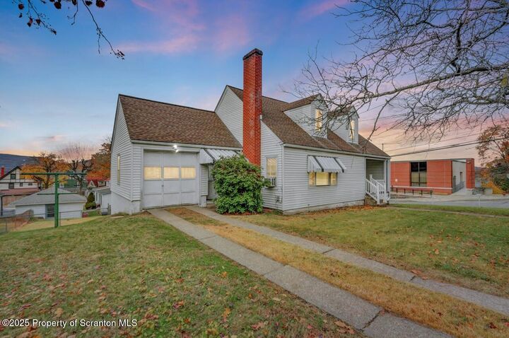 Property Photo:  2349 Adams Avenue  PA 18509 