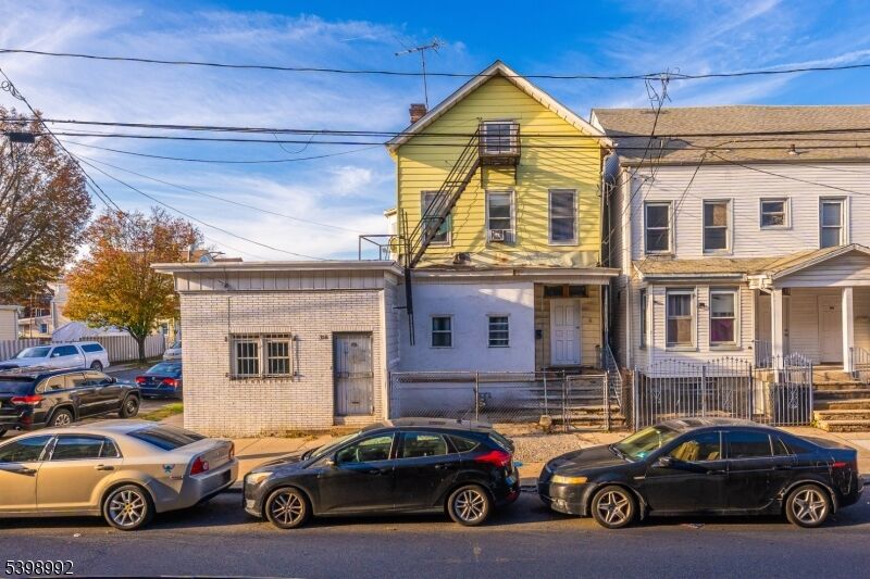 Property Photo: 80 4th St NJ 07206