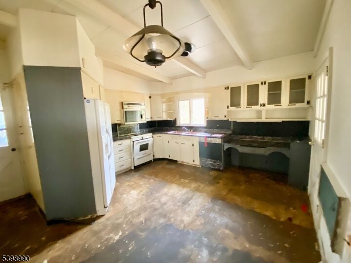 Property Photo:  323 Concord Ave  NJ 08618 