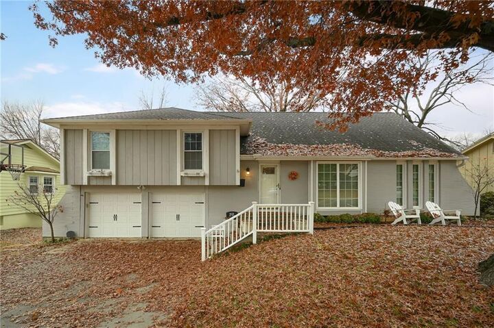 Property Photo:  10128 Nall Avenue  KS 66207 