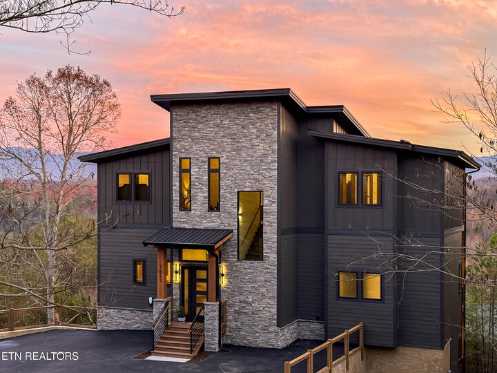 Property Photo: 1843 Wild Briar Tr TN 37876