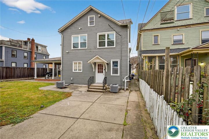 Property Photo:  22 1st Street  PA 18013 