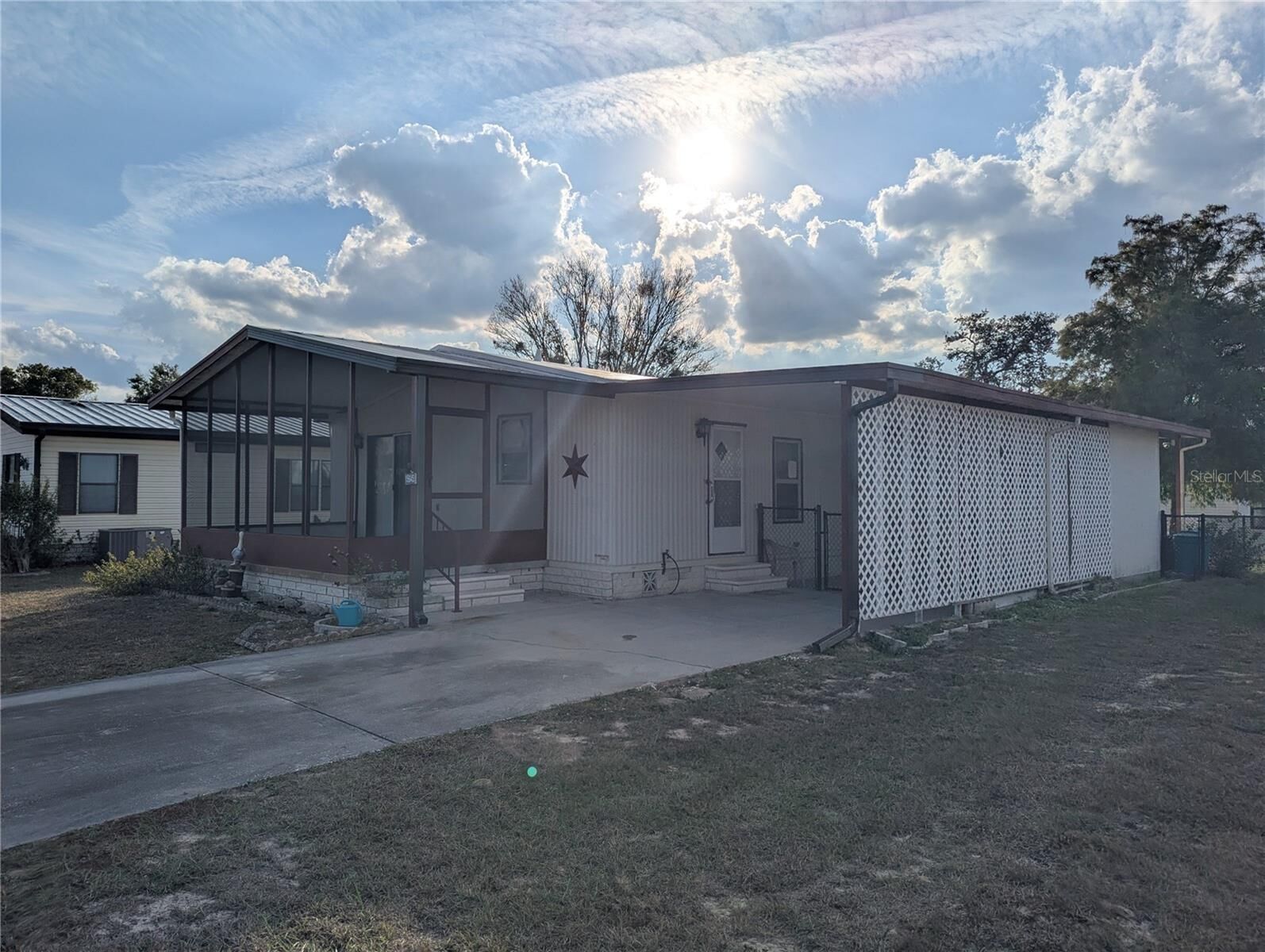 Property Photo:  15645 Brookridge Boulevard  FL 34613 