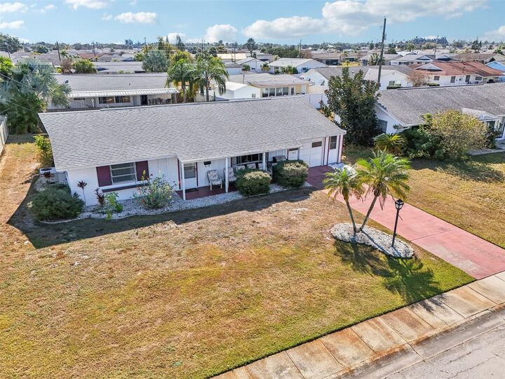 722 Tam O Shanter Avenue  Sun City Center FL 33573 photo