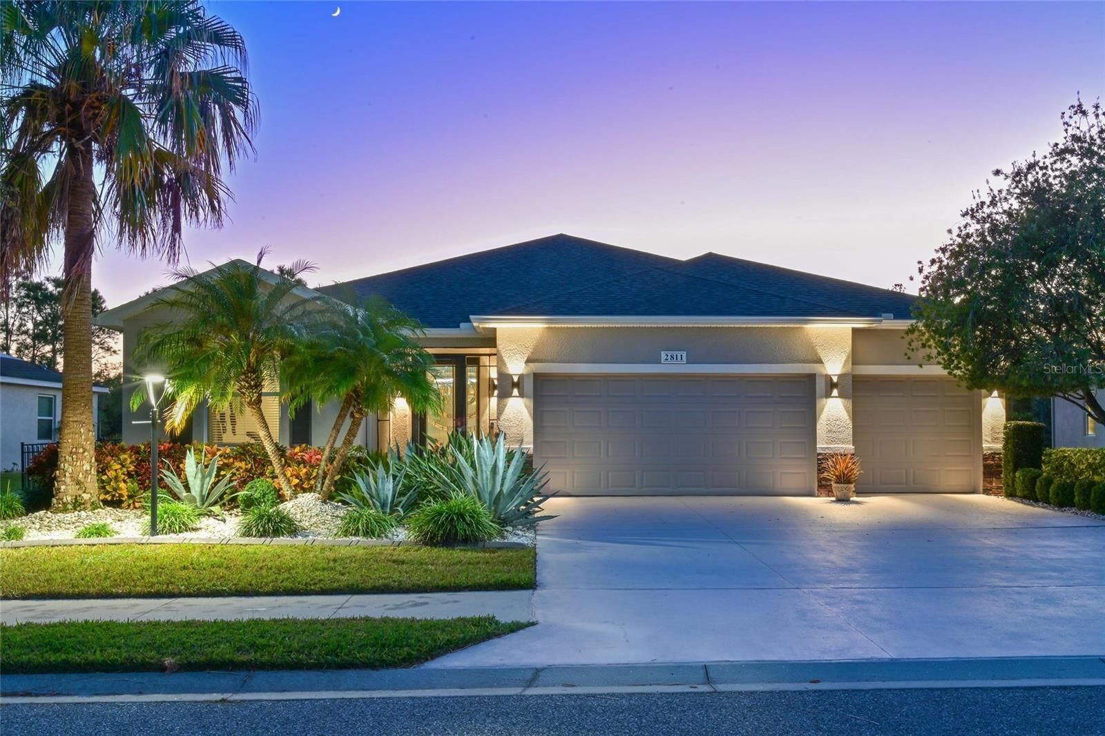 Property Photo:  2811 130th Avenue E  FL 34219 