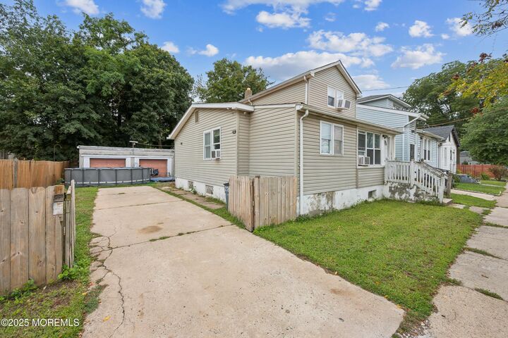 Property Photo:  229 Parkinson Avenue  NJ 08610 