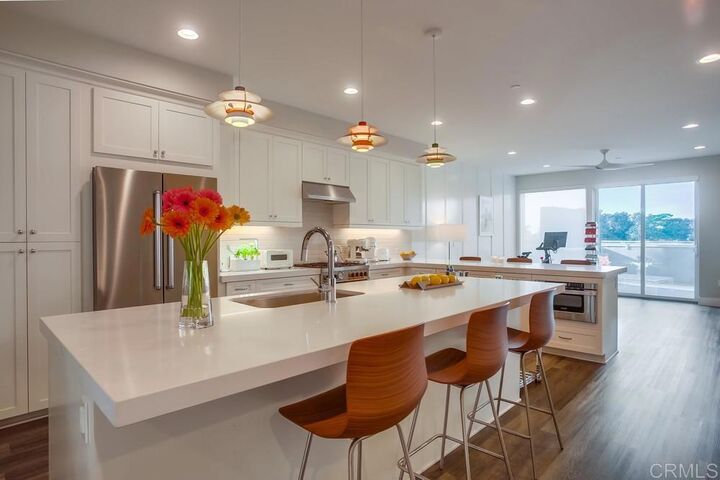 Property Photo:  725 Grand Avenue  CA 92008 