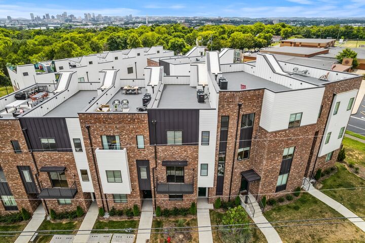 496 W Trinity Ln 3  Nashville TN 37207 photo