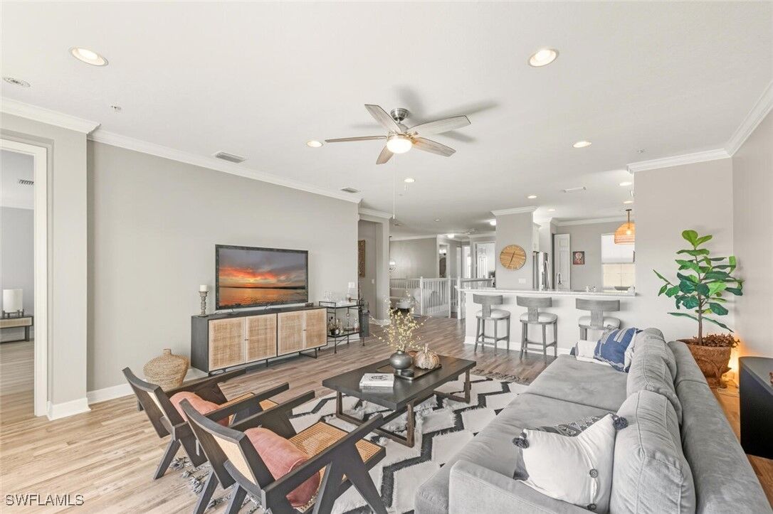 Property Photo:  6509 Monterey Point 203  FL 34105 