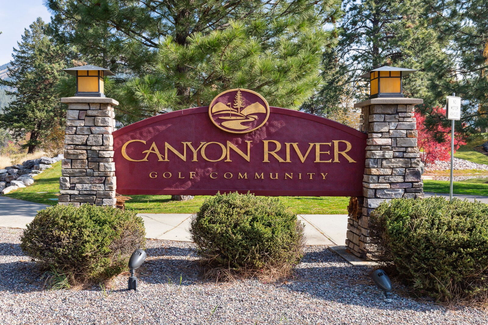 Property Photo:  825 Anglers Bend Way  MT 59802 