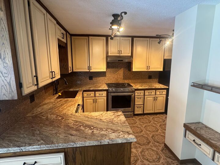 Property Photo:  5564 E Danube Road  MN 55432 