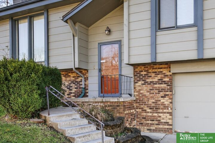 Property Photo:  3721 Lynwood Drive  NE 68123 