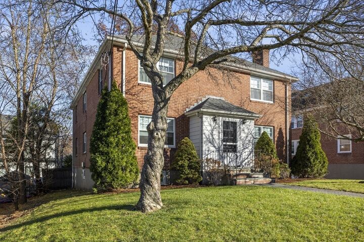 Property Photo:  44 Blake St. 2  MA 02460 