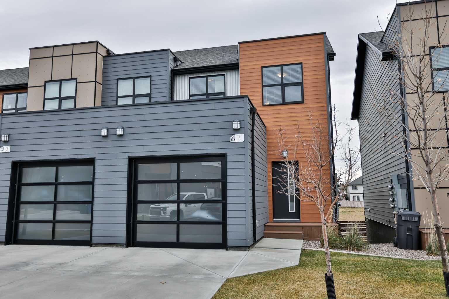 Property Photo:  73 Aquitania Circle W 4  AB T1J 5M5 