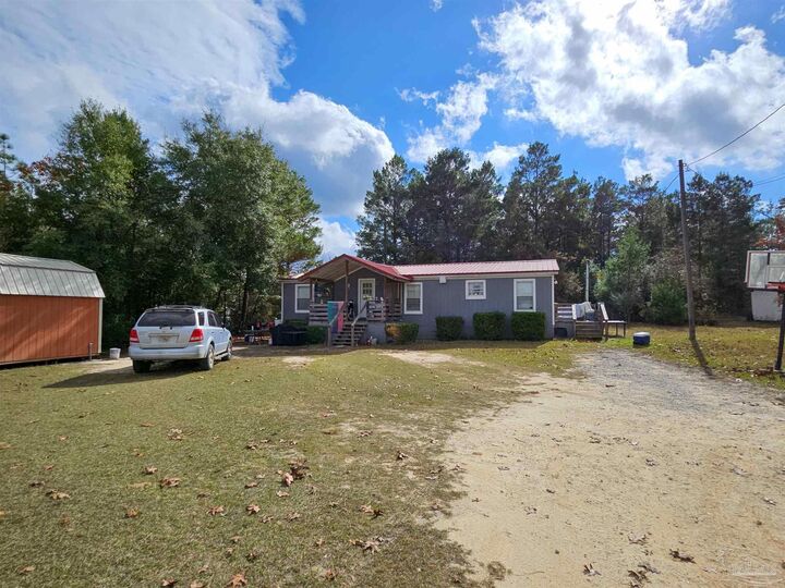Property Photo:  236 Laurel Dr  FL 32433 