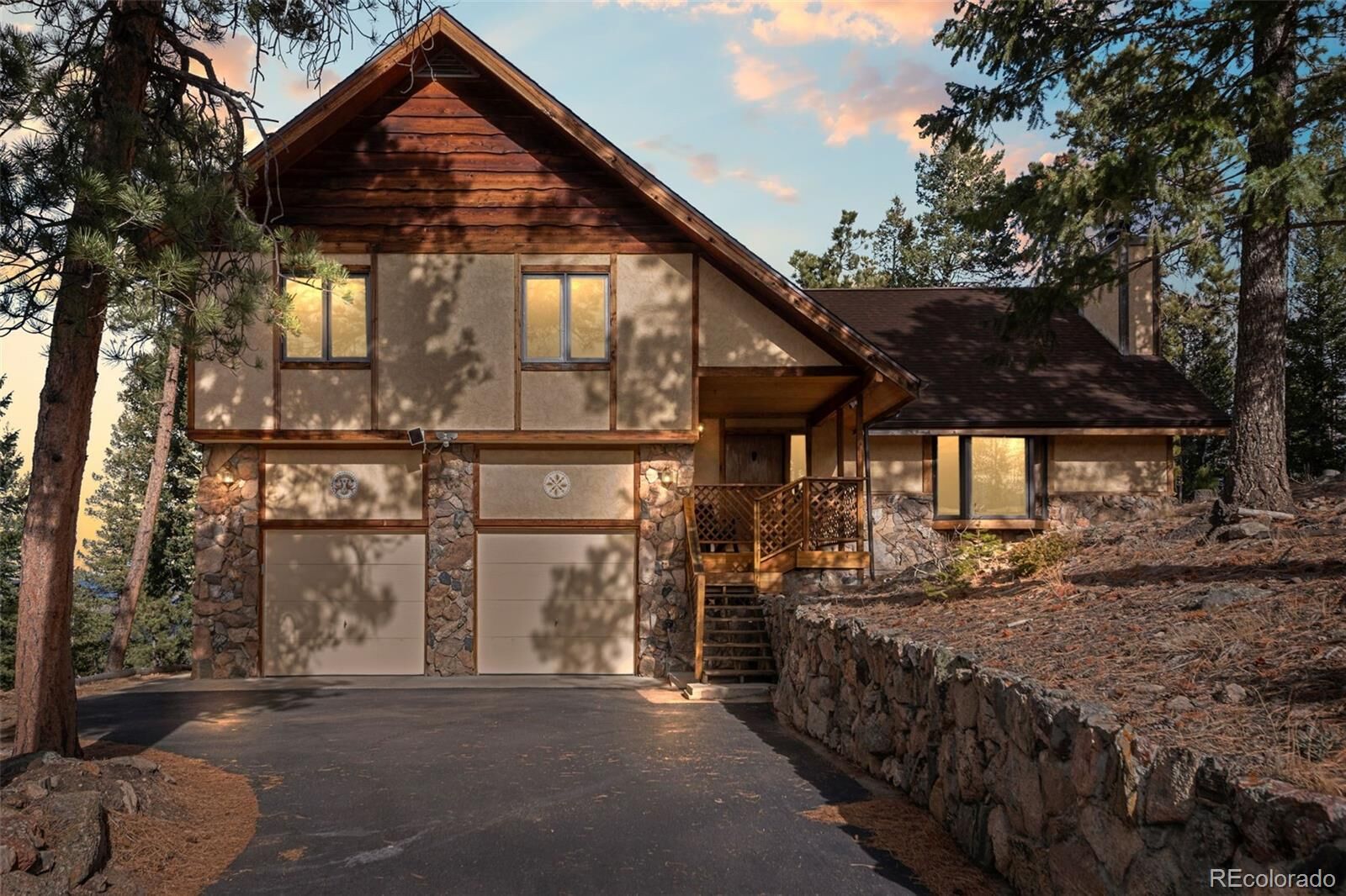 Property Photo:  33172 Lynx Lane  CO 80439 