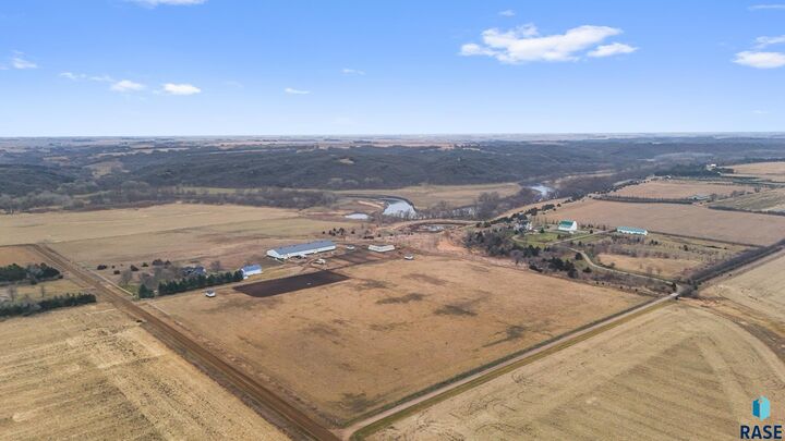 Property Photo:  48381 277th St  SD 57013-5507 