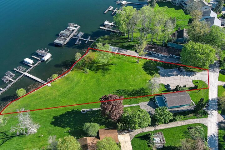 413 Strauss Unit 1 Avenue  Green Lake WI 54941 photo