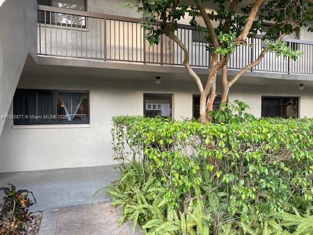 Property Photo:  7675 NW 79th Ave 109  FL 33321 