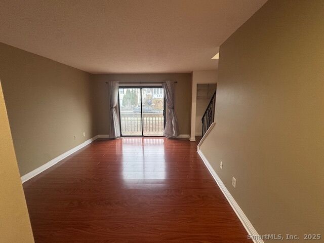 Property Photo:  15 Crest Street A3  CT 06516 