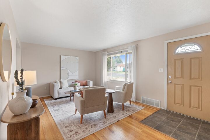 Property Photo: 3016 W Eloika Ave WA 99205