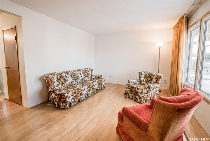 Photo de la propriété:  442 Vancouver Avenue S  SK S7M 3N4 