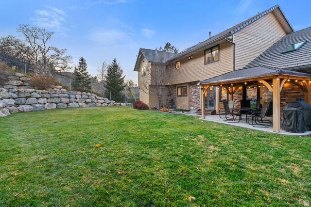 Property Photo: 1225 E 5275 S UT 84403